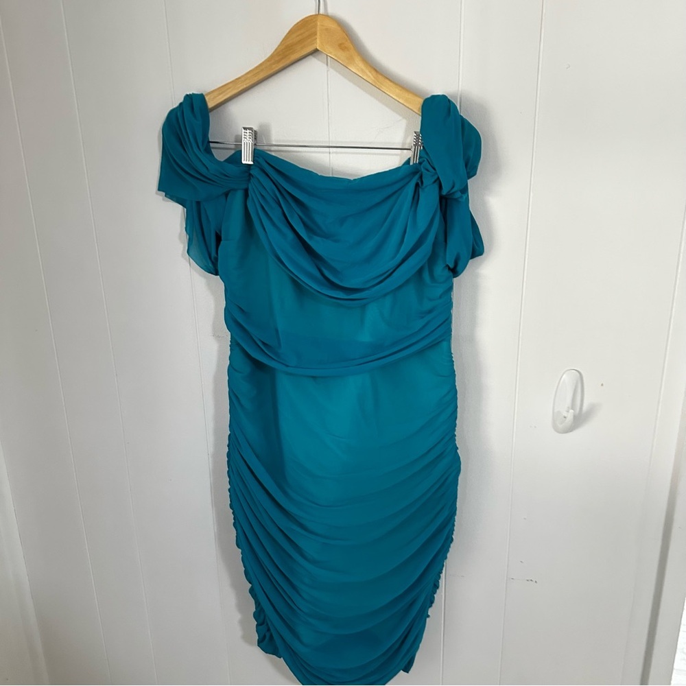 Fashion Nova Teal Blue Ruched Bodycon Midi Dress